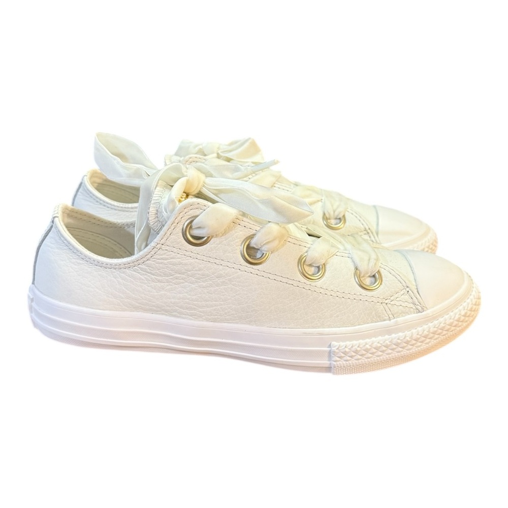 Converse Ox Sneaker Egret Leather Gold-Tone Satin Ribbon Laces Junior’s Size 4